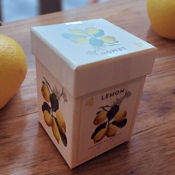 Italian Lemon Soap Box Set, Natural Vegetable Soap -NWT - Picture 3 of 10